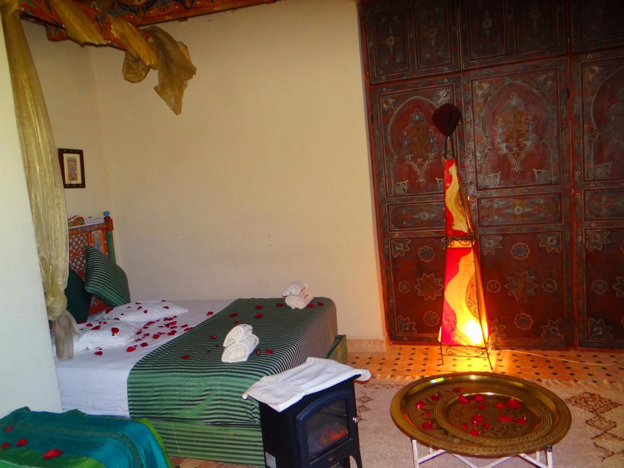Riad Rchacha Fes Luaran gambar